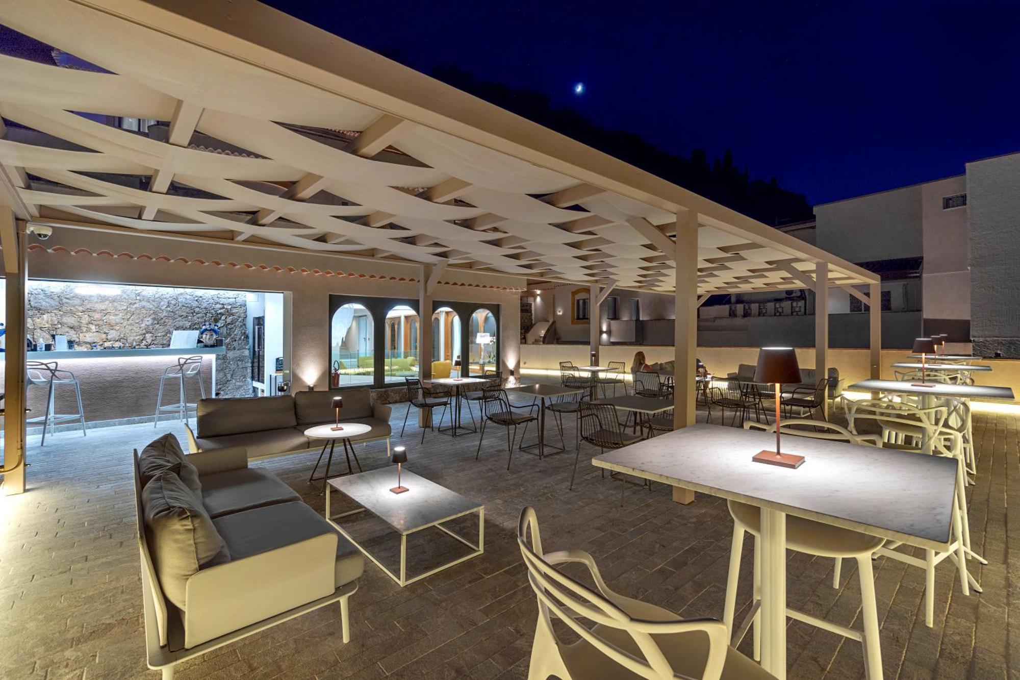 Fiorita Boutique 4*